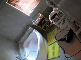 Julmodels Bathroom 1st Floor-2's Live Sex Cam Show