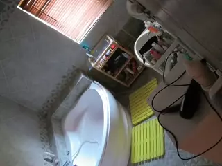 Julmodels Bathroom 1st Floor-2's Live Sex Cam Show