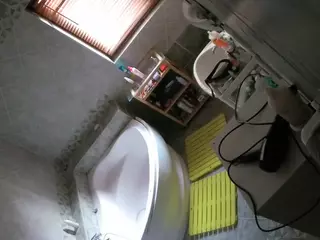 Julmodels Bathroom 1st Floor-2's Live Sex Cam Show