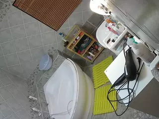 Julmodels Bathroom 1st Floor-2's Live Sex Cam Show