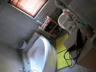 Julmodels Bathroom 1st Floor-2's Live Sex Cam Show