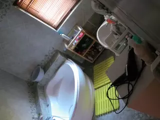 Julmodels Bathroom 1st Floor-2's Live Sex Cam Show