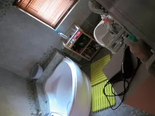 Julmodels Bathroom 1st Floor-2's Live Sex Cam Show