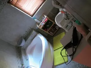 Julmodels Bathroom 1st Floor-2's Live Sex Cam Show