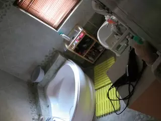Julmodels Bathroom 1st Floor-2's Live Sex Cam Show