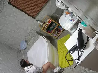 Julmodels Bathroom 1st Floor-2's Live Sex Cam Show
