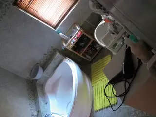 Julmodels Bathroom 1st Floor-2's Live Sex Cam Show