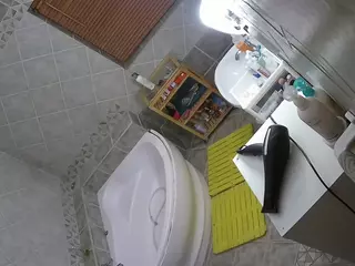 Julmodels Bathroom 1st Floor-2's Live Sex Cam Show
