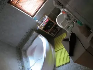 Julmodels Bathroom 1st Floor-2's Live Sex Cam Show