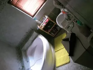 Julmodels Bathroom 1st Floor-2's Live Sex Cam Show