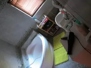 Julmodels Bathroom 1st Floor-2's Live Sex Cam Show