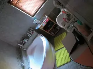 Julmodels Bathroom 1st Floor-2's Live Sex Cam Show