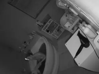 Julmodels Bathroom 1st Floor-2's Live Sex Cam Show