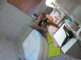Julmodels Bathroom 1st Floor-2's Live Sex Cam Show