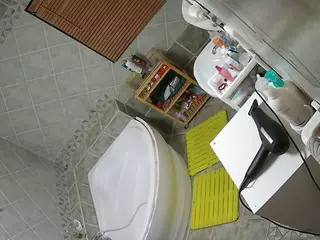 Julmodels Bathroom 1st Floor-2's Live Sex Cam Show