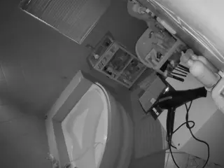 Julmodels Bathroom 1st Floor-2's Live Sex Cam Show