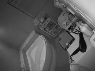 Julmodels Bathroom 1st Floor-2's Live Sex Cam Show