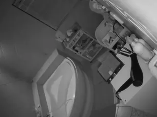 Julmodels Bathroom 1st Floor-2's Live Sex Cam Show