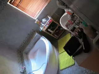 Julmodels Bathroom 1st Floor-2's Live Sex Cam Show