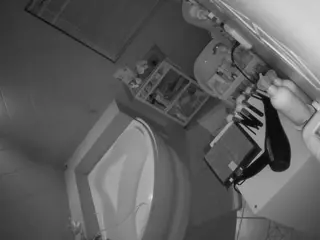 Julmodels Bathroom 1st Floor-2's Live Sex Cam Show