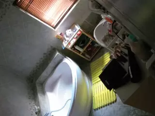 Julmodels Bathroom 1st Floor-2's Live Sex Cam Show