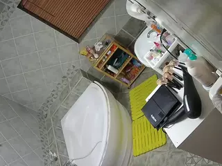 Julmodels Bathroom 1st Floor-2's Live Sex Cam Show