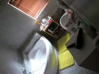 Julmodels Bathroom 1st Floor-2's Live Sex Cam Show