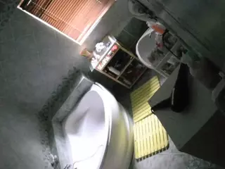 Julmodels Bathroom 1st Floor-2's Live Sex Cam Show