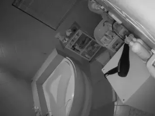 Julmodels Bathroom 1st Floor-2's Live Sex Cam Show