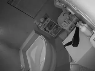 Julmodels Bathroom 1st Floor-2's Live Sex Cam Show