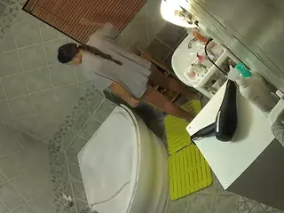 Julmodels Bathroom 1st Floor-2's Live Sex Cam Show
