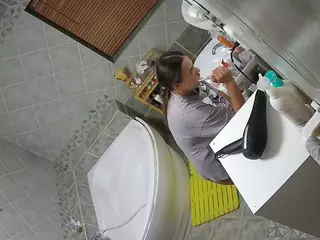 Julmodels Bathroom 1st Floor-2's Live Sex Cam Show