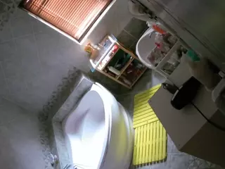 Julmodels Bathroom 1st Floor-2's Live Sex Cam Show