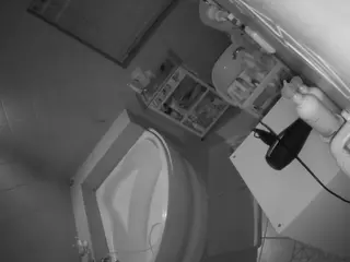 Julmodels Bathroom 1st Floor-2's Live Sex Cam Show