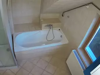 Julmodels Bathroom 2nd Floor-1's Live Sex Cam Show