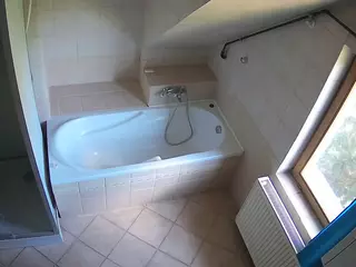 Julmodels Bathroom 2nd Floor-1's Live Sex Cam Show