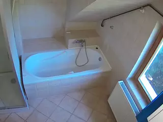 Julmodels Bathroom 2nd Floor-1's Live Sex Cam Show