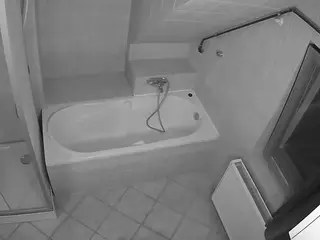 Julmodels Bathroom 2nd Floor-1's Live Sex Cam Show