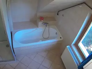 Julmodels Bathroom 2nd Floor-1's Live Sex Cam Show