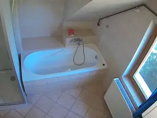 Julmodels Bathroom 2nd Floor-1's Live Sex Cam Show