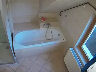 Julmodels Bathroom 2nd Floor-1's Live Sex Cam Show