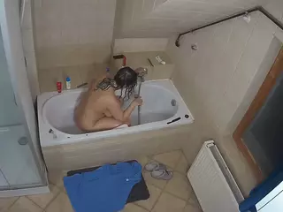 Julmodels Bathroom 2nd Floor-1's Live Sex Cam Show