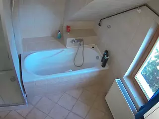 Julmodels Bathroom 2nd Floor-1's Live Sex Cam Show