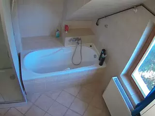 Julmodels Bathroom 2nd Floor-1's Live Sex Cam Show