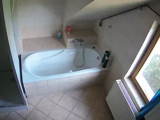 Julmodels Bathroom 2nd Floor-1's Live Sex Cam Show