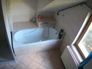Julmodels Bathroom 2nd Floor-1's Live Sex Cam Show