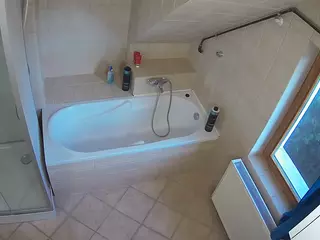 Julmodels Bathroom 2nd Floor-1's Live Sex Cam Show