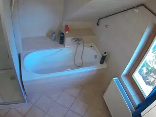 Julmodels Bathroom 2nd Floor-1's Live Sex Cam Show