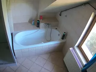 Julmodels Bathroom 2nd Floor-1's Live Sex Cam Show