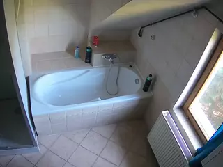 Julmodels Bathroom 2nd Floor-1's Live Sex Cam Show